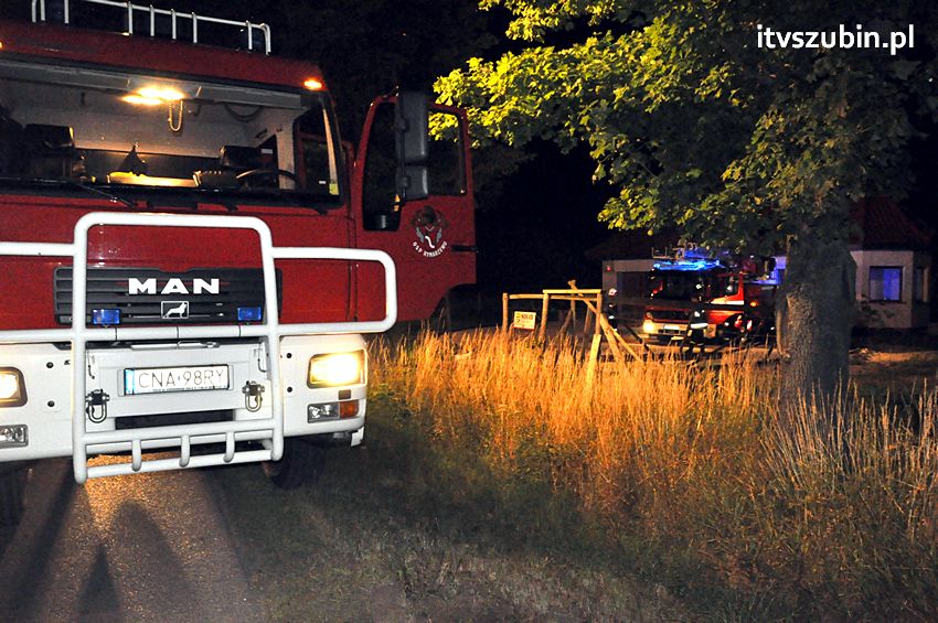 Nocny pożar w Małych Rudach