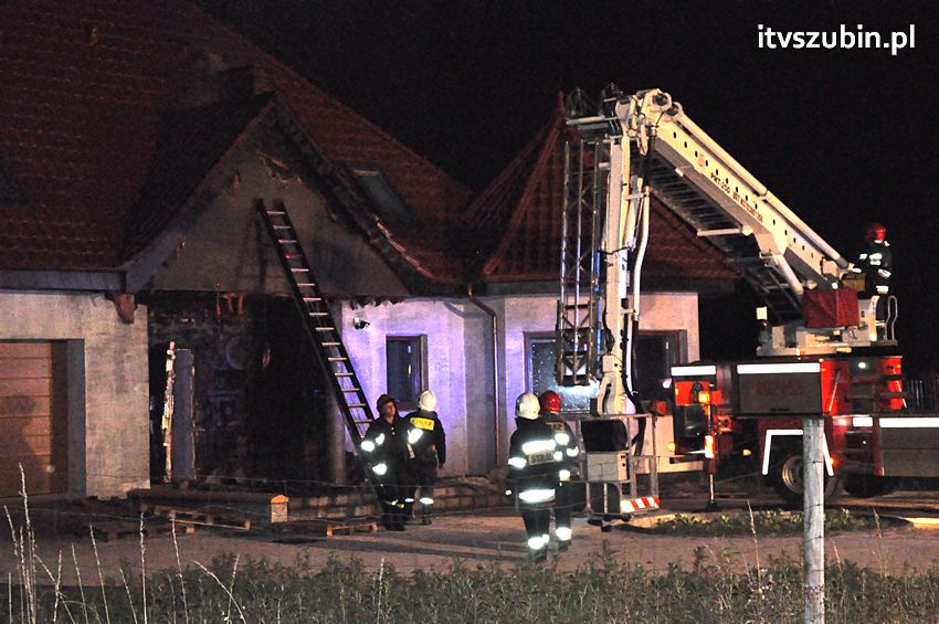 Nocny pożar w Małych Rudach