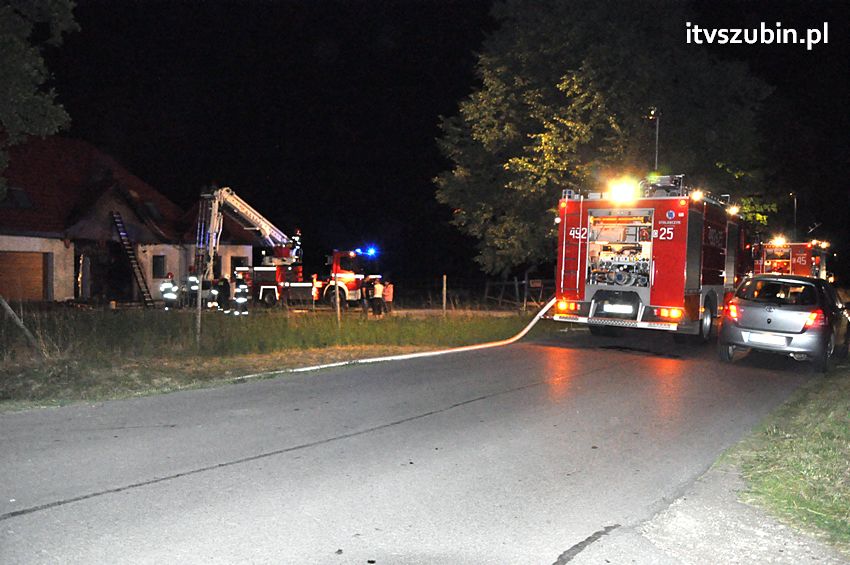 Nocny pożar w Małych Rudach