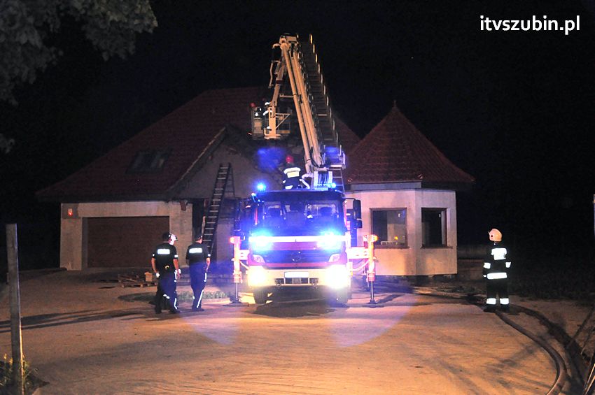 Nocny pożar w Małych Rudach