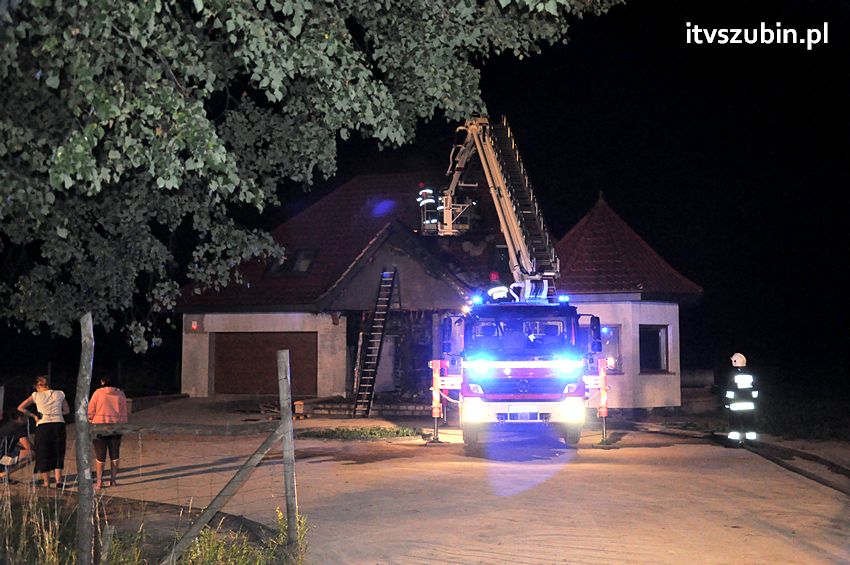 Nocny pożar w Małych Rudach