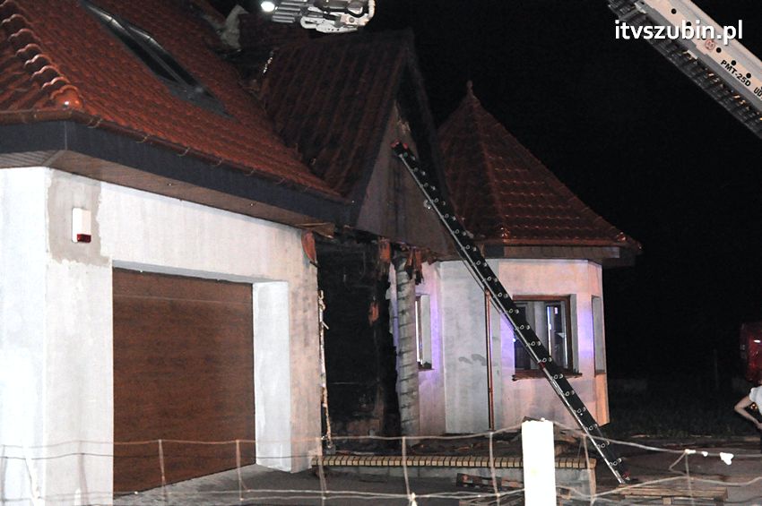 Nocny pożar w Małych Rudach