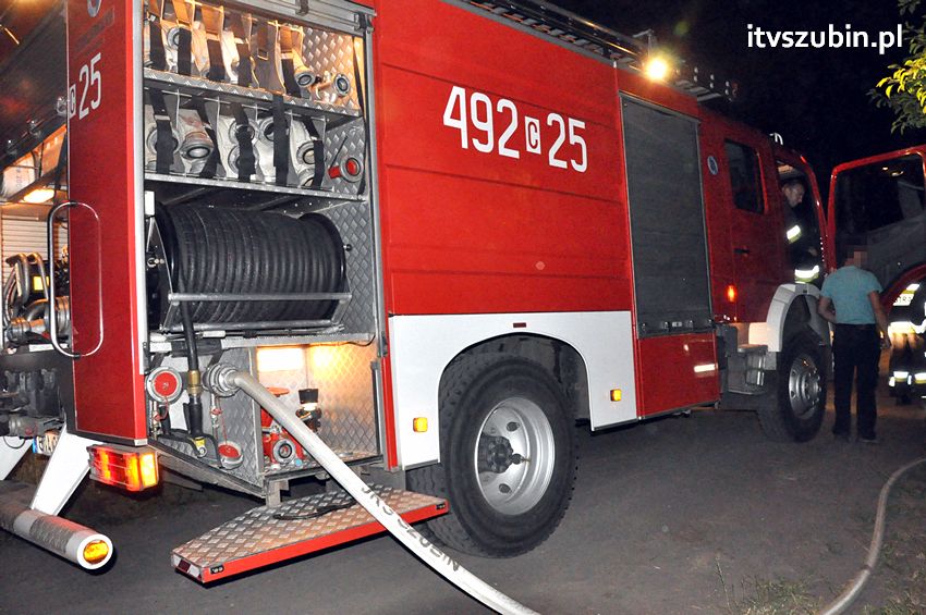 Pożar balotów w Żędowie