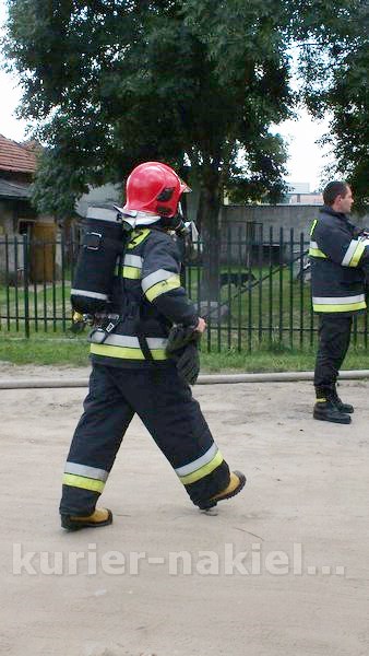 Spłonęło poddasze z dachem budynku mieszkalnego w Paterku