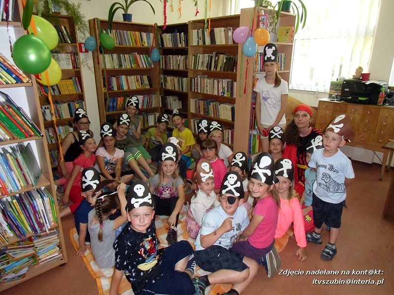 Piracka noc w bibliotece w Chomętowie