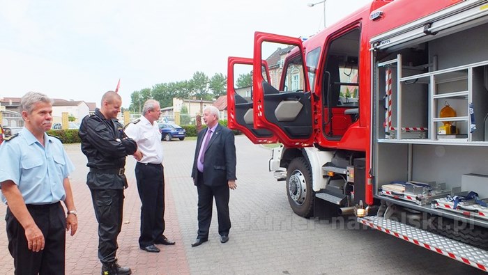 Średni samochód ratowniczo-gaśniczy trafił do Szubina
