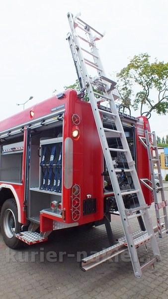 Średni samochód ratowniczo-gaśniczy trafił do Szubina