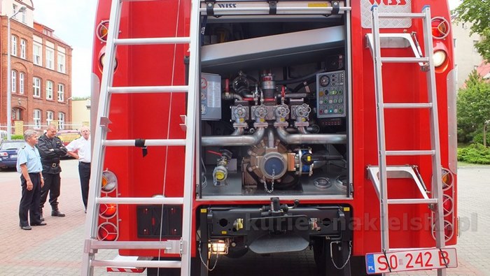 Średni samochód ratowniczo-gaśniczy trafił do Szubina