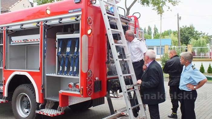 Średni samochód ratowniczo-gaśniczy trafił do Szubina
