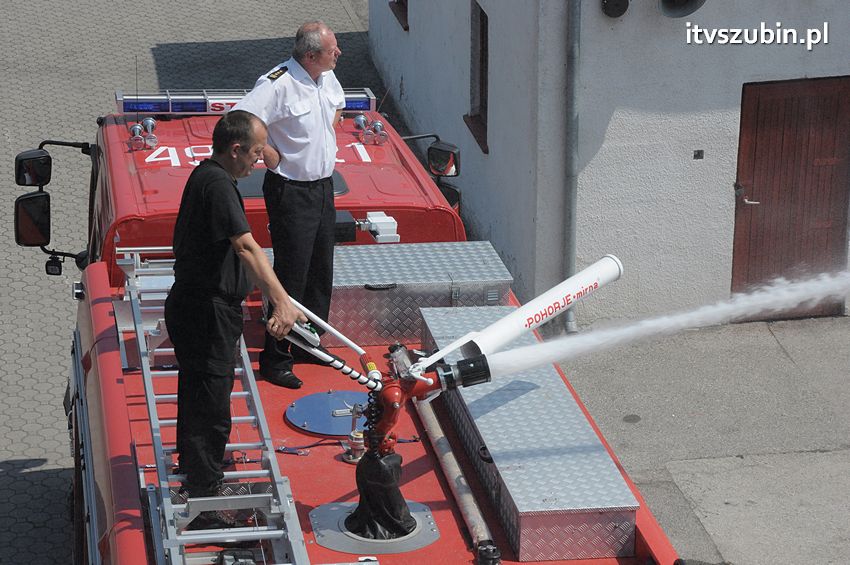Średni samochód ratowniczo-gaśniczy trafił do Szubina