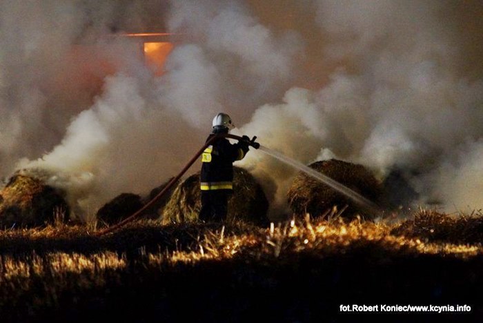 Nocny pożar w Kcyni