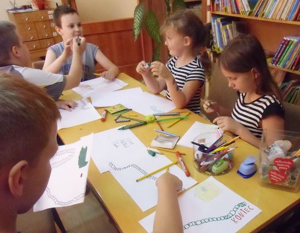 Zaczarowana biblioteka w Królikowie