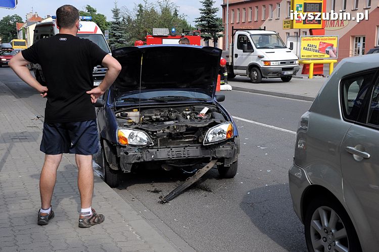 Kolizja trzech osobówek w Szubinie