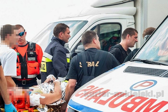 Dwie 25 letnie osoby jadące motocyklem trafiły do szpitala