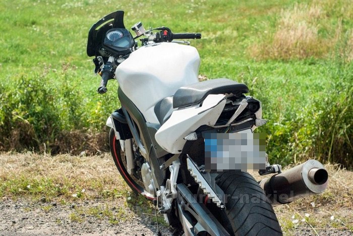Dwie 25 letnie osoby jadące motocyklem trafiły do szpitala
