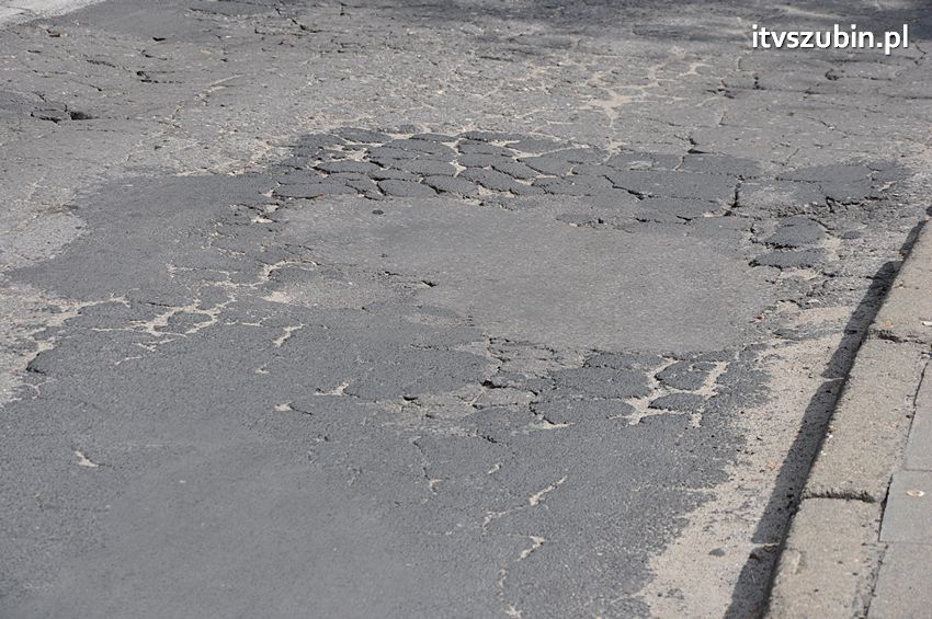 Rok w rok składane były wnioski do budżetu o remont ulic, do 15 października zostanie częściowo wykonany