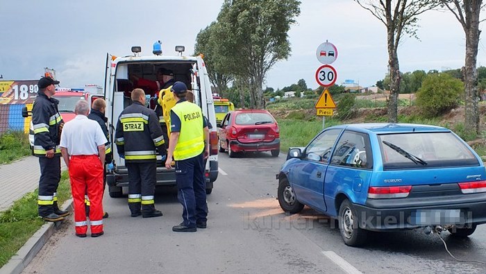 Zderzenie samochodów na ul. Potulickiej w Nakle nad Notecią