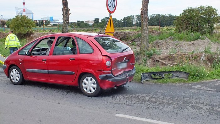 Zderzenie samochodów na ul. Potulickiej w Nakle nad Notecią