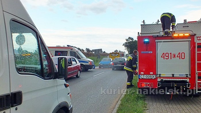 Zderzenie samochodów na ul. Potulickiej w Nakle nad Notecią