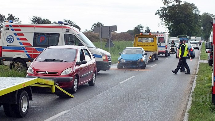 Zderzenie samochodów na ul. Potulickiej w Nakle nad Notecią