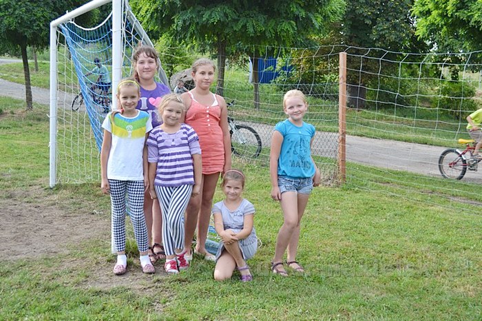 Zaczarowana biblioteka w Samoklęskach Małych