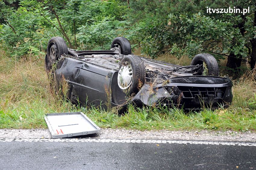 Dachowanie za dachowaniem w gminie Szubin