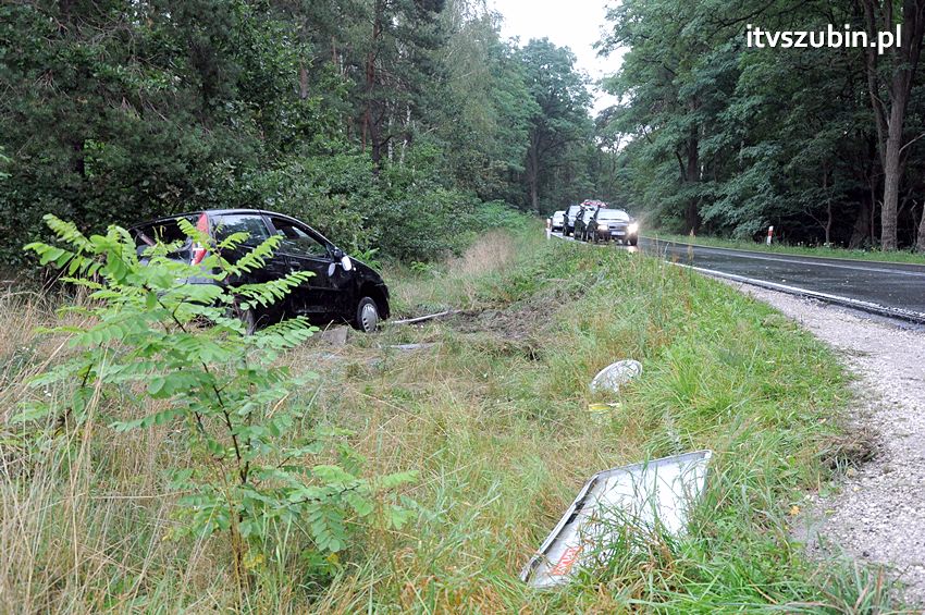 Dachowanie za dachowaniem w gminie Szubin