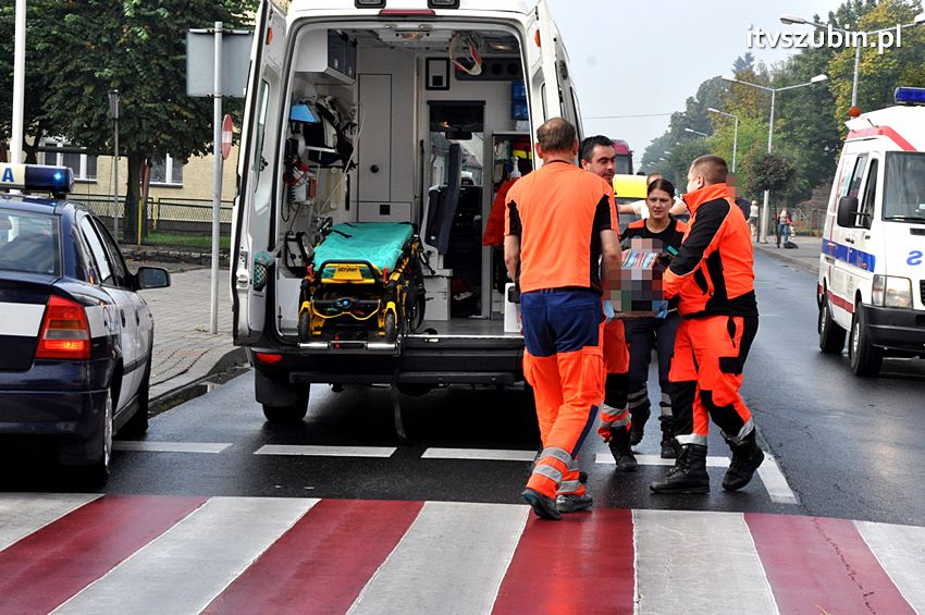Potrącenie pieszego na pasach przy Urzędzie Miejskim w Szubinie