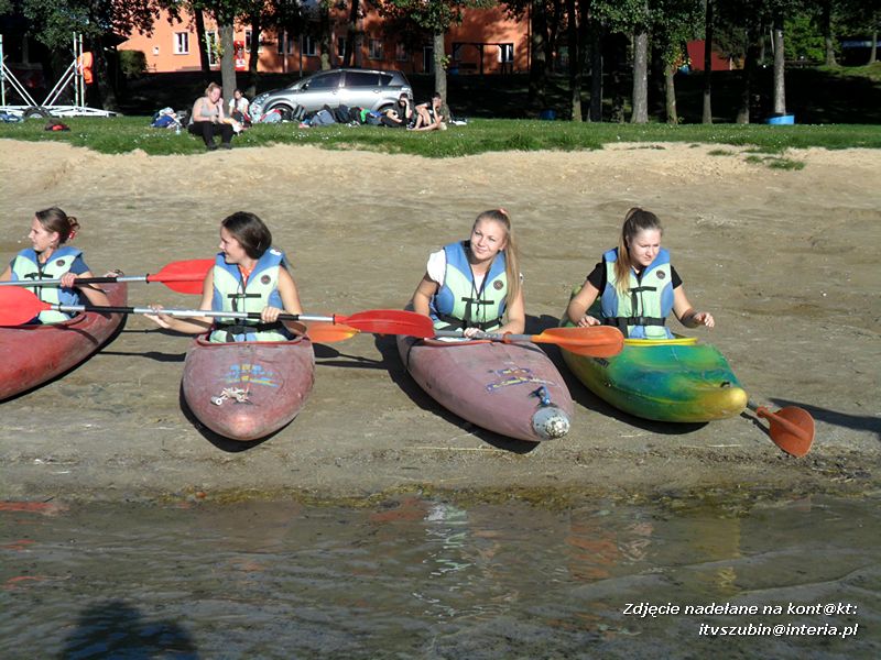 Szkolenie kajakowe w Wąsosza dla pierwszaków
