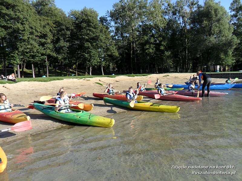 Szkolenie kajakowe w Wąsosza dla pierwszaków