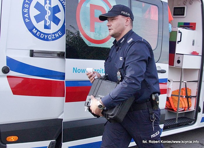 Kolizja w Żurawi - pierwszy wyjazd nowej karetki do wypadku