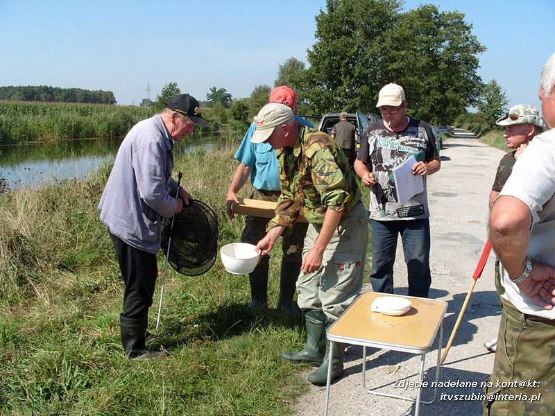 Zawody koła PZW 128 Szubin w Antoniewie