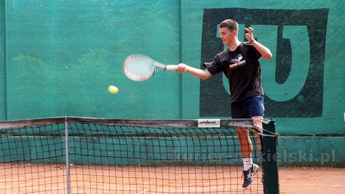 Przemek Zieliński Mistrzem Powiatu w Tenisie Ziemnym Szkół Ponadgimnazjalnych