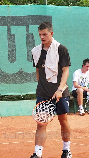 Przemek Zieliński Mistrzem Powiatu w Tenisie Ziemnym Szkół Ponadgimnazjalnych