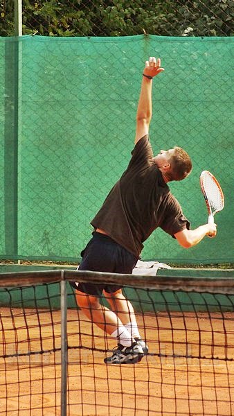 Przemek Zieliński Mistrzem Powiatu w Tenisie Ziemnym Szkół Ponadgimnazjalnych