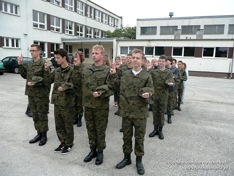 Historyczny dzień uczniów klasy wojskowej I TL