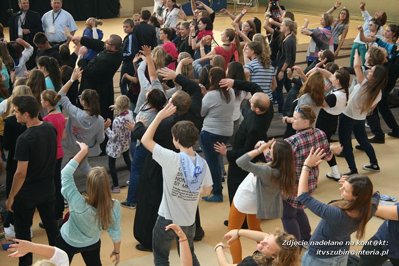 Oratorium z Szubina na spotkaniu z Salezjańskim Księdzem Generałem Angelo Fernandezem