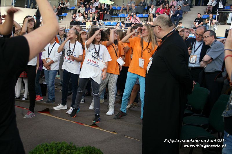 Oratorium z Szubina na spotkaniu z Salezjańskim Księdzem Generałem Angelo Fernandezem