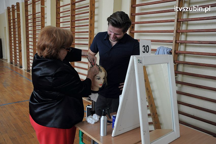 Egzamin mistrzowski i czeladniczy w zawodzie Fryzjer