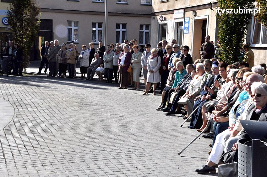 Koronka do Bożego Miłosierdzia na ulicach miast świata także w Szubinie