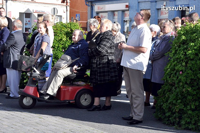 Koronka do Bożego Miłosierdzia na ulicach miast świata także w Szubinie