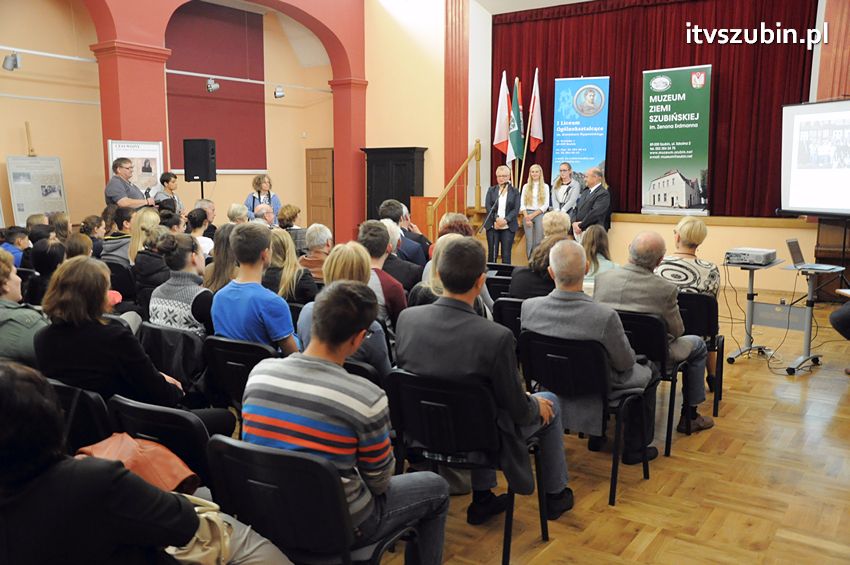 Natchnieniem pamiętnik Anny Frank [FILM]