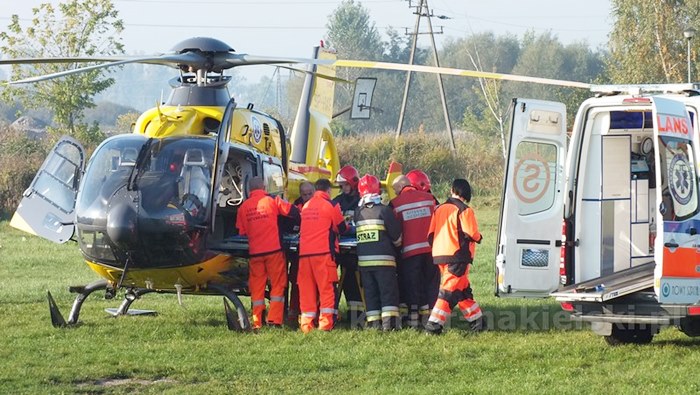 Pożar mieszkania przy ul. Długiej w Nakle nad Notecią. Dwie osoby poszkodowane