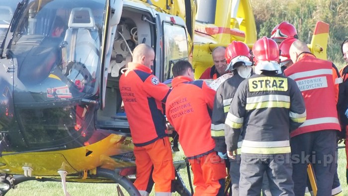 Pożar mieszkania przy ul. Długiej w Nakle nad Notecią. Dwie osoby poszkodowane