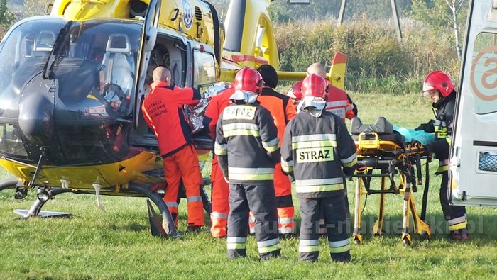 Pożar mieszkania przy ul. Długiej w Nakle nad Notecią. Dwie osoby poszkodowane