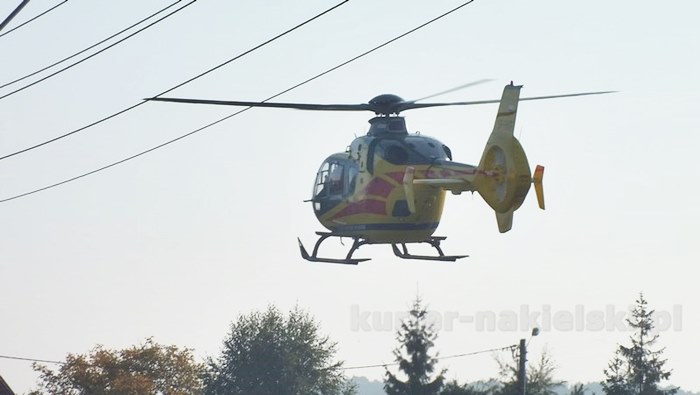 Pożar mieszkania przy ul. Długiej w Nakle nad Notecią. Dwie osoby poszkodowane