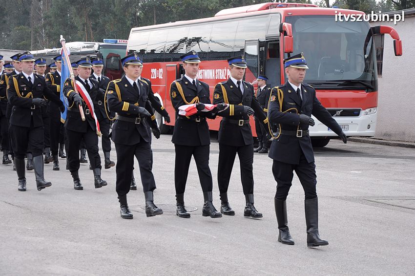 Przekazanie samochodów strażackich w Szubinie