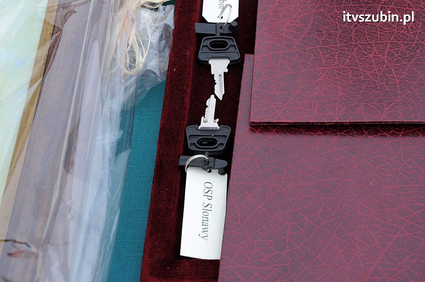 Przekazanie samochodów strażackich w Szubinie