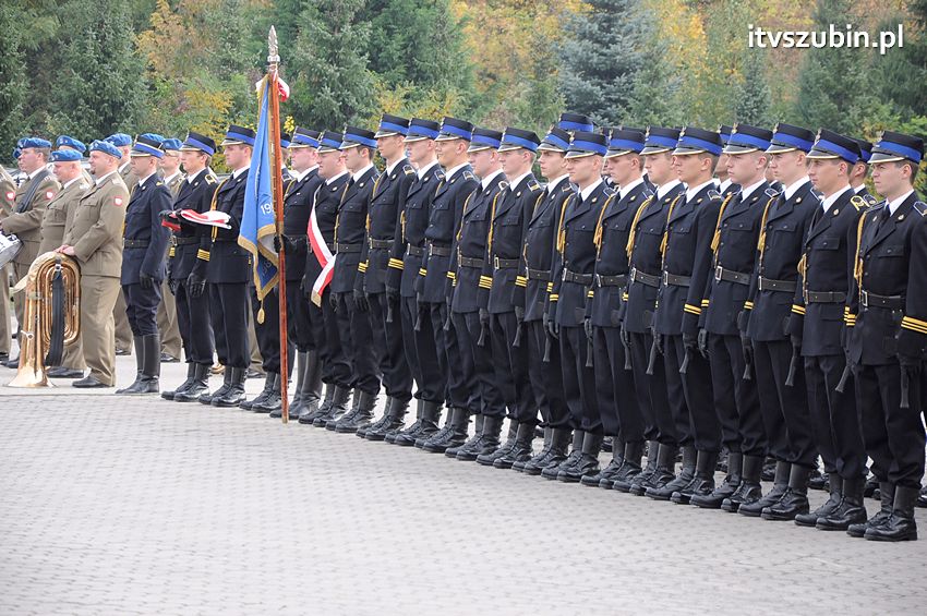 Przekazanie samochodów strażackich w Szubinie