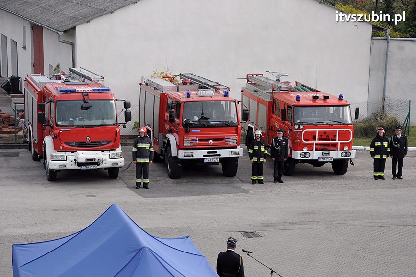 Przekazanie samochodów strażackich w Szubinie